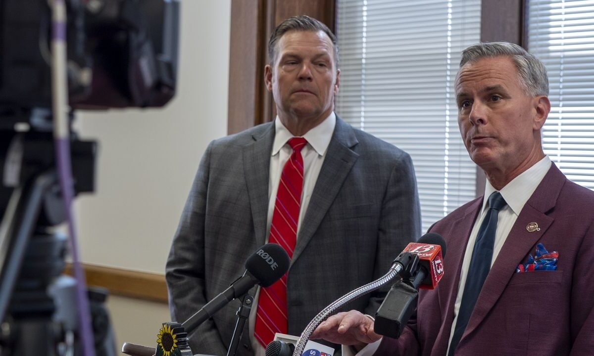 Kansas CBD Shops Temporarily Shut Down Following KBI Raids