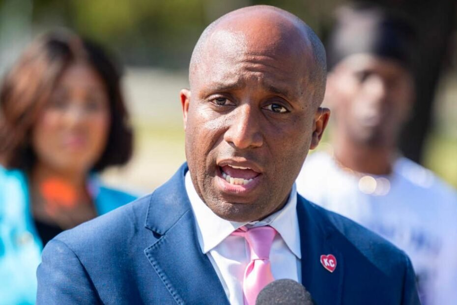 Mayor Pushes Crackdown on Unlicensed Businesses After Mass Shooting