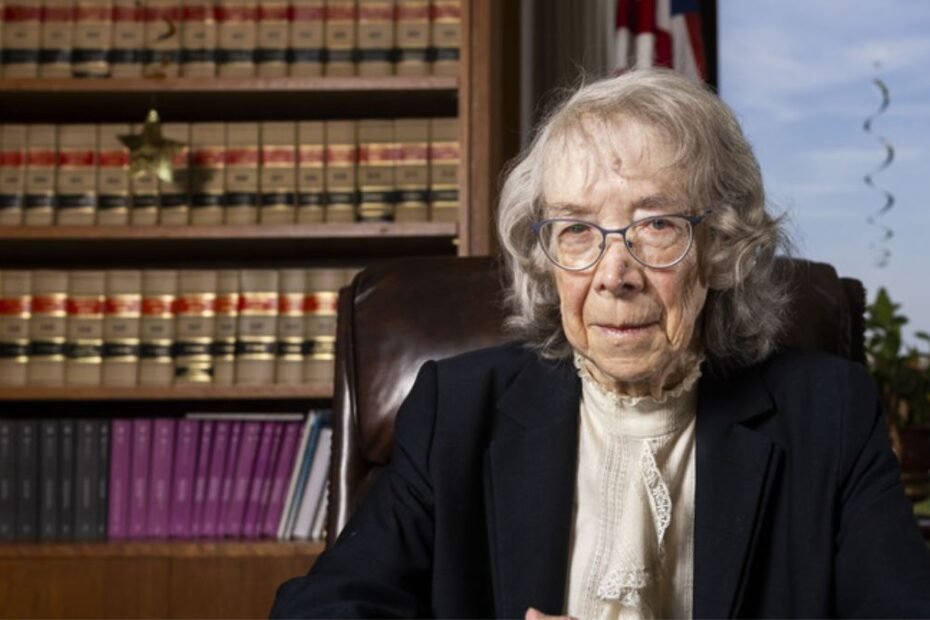 Supreme Court Declines Suspended 98-Year-Old Judge’s Request to Hear Cases Again