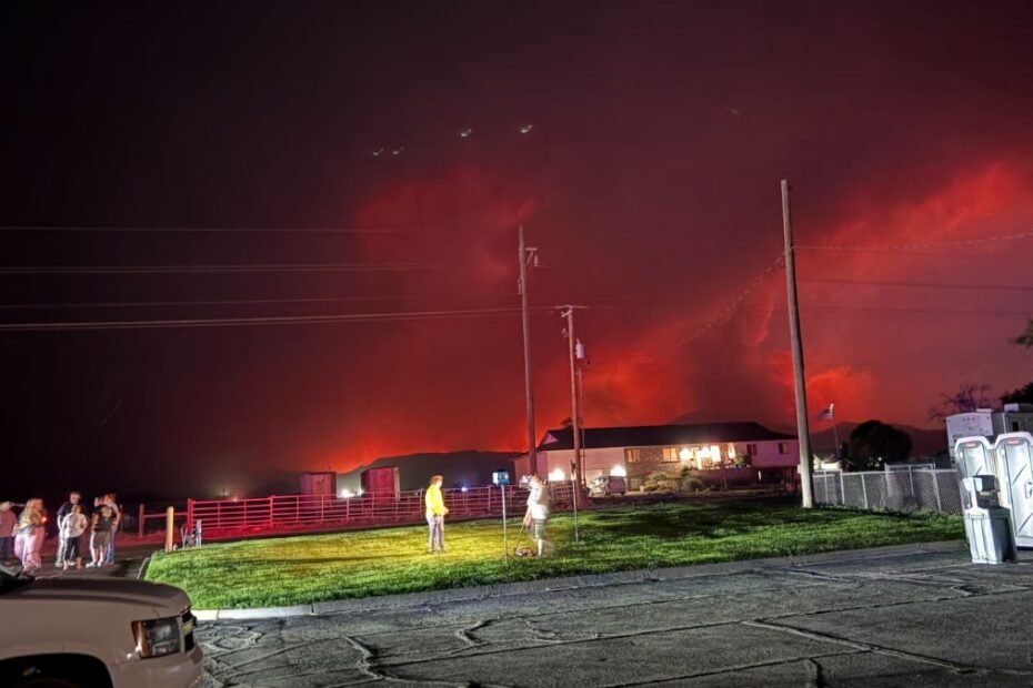 Evacuation Orders Issued Across 5 States as Wildfires Rage in American West